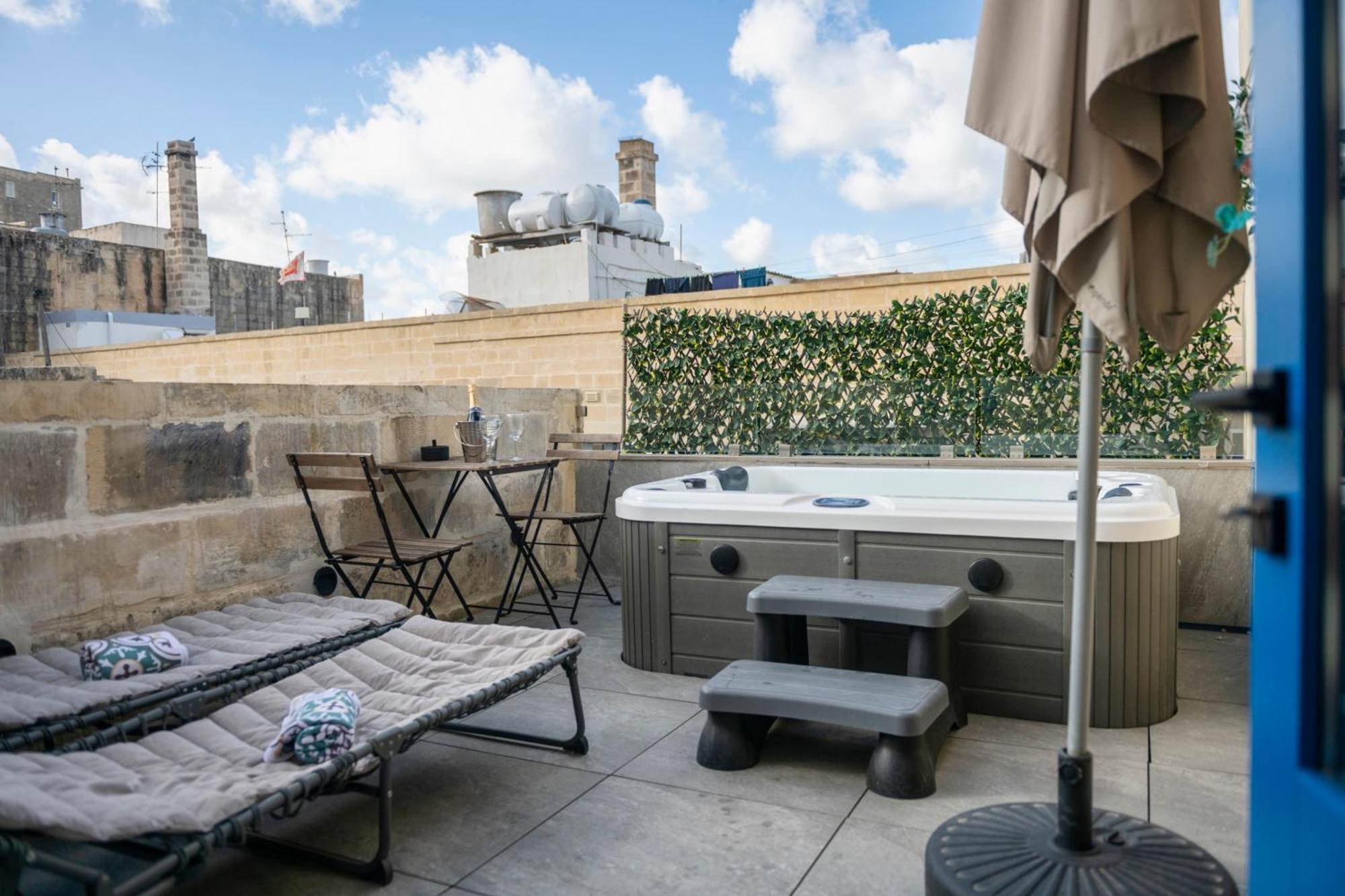 Mandera'S Boutique Suites & Dorms Valletta Exteriör bild